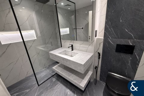 Apartment in Jumeirah Beach Residence, Dubai 4 bedrooms, 235 sq.m. № 99087 - photo 8