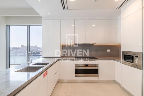 Apartment in Al Wasl, Dubai 2 bedrooms, 150.22 sq.m. № 136027 - photo 2