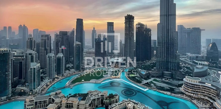 Apartment in Downtown Dubai (Downtown Burj Dubai), Dubai 2 bedrooms, 176.7 sq.m. № 136032