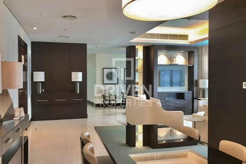 Apartment in Downtown Dubai (Downtown Burj Dubai), Dubai 2 bedrooms, 176.7 sq.m. № 136032 - photo 14