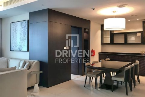 Apartment in Downtown Dubai (Downtown Burj Dubai), Dubai 2 bedrooms, 176.7 sq.m. № 136032 - photo 11