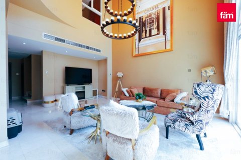 Apartamento en Dubai Marina, Dubai, 3 dormitorios, 224.8 m², № 55858 - foto 1
