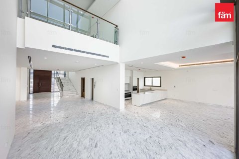 Villa in Dubai 5 bedrooms, 846.7 sq.m. № 40446 - photo 13