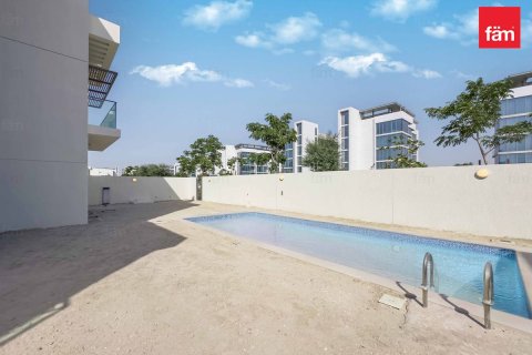 Villa in Dubai 5 bedrooms, 846.7 sq.m. № 40446 - photo 18