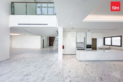Villa in Dubai 5 bedrooms, 846.7 sq.m. № 40446 - photo 9