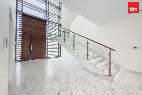 Villa in Dubai 5 bedrooms, 846.7 sq.m. № 40446 - photo 6