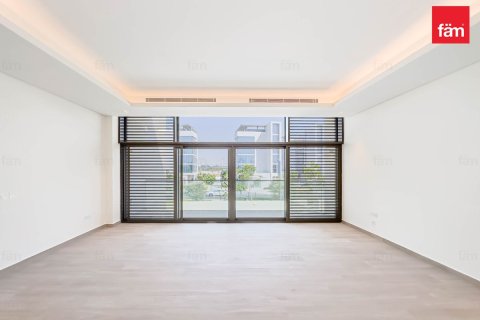 Villa in Dubai 5 bedrooms, 846.7 sq.m. № 40446 - photo 21