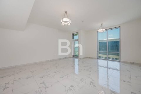 Apartment in Business Bay, Dubai 3 bedrooms, 184 sq.m. № 24001 - photo 17