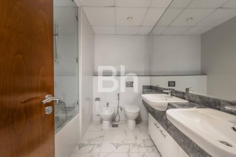 Apartment in Business Bay, Dubai 3 bedrooms, 184 sq.m. № 24001 - photo 4