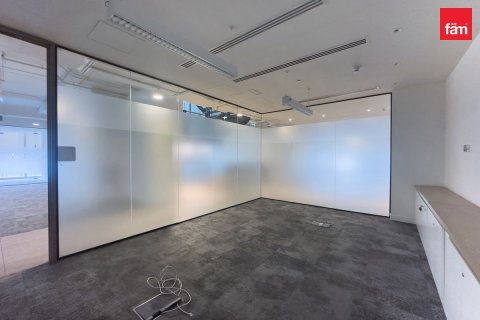 Купить офис в Бизнес-Бэе, Дубай: 3656.2м², № 17006 - фото 7