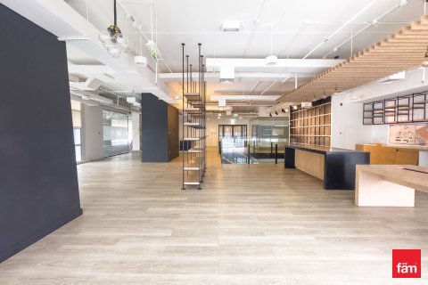 Office in Business Bay, Dubai 3656.2 sq.m. № 17006