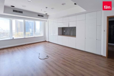 Oficina en Sheikh Zayed Road, Dubai, 372.2 m², № 17010 - foto 5