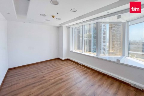 Oficina en Sheikh Zayed Road, Dubai, 372.2 m², № 17010 - foto 4