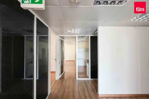 Oficina en Sheikh Zayed Road, Dubai, 372.2 m², № 17010 - foto 10