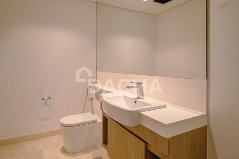 Apartment in Business Bay, Dubai 1 bedroom, 90 sq.m. № 111555 - photo 3
