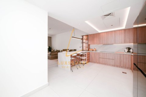 Apartment in Uptown Motor City, Motor City, Dubai 2 bedrooms, 204 sq.m. № 111548 - photo 16