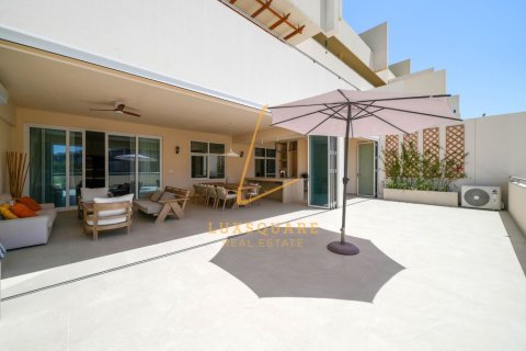 Apartment in Uptown Motor City, Motor City, Dubai 2 bedrooms, 204 sq.m. № 111548 - photo 20