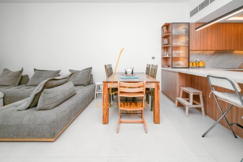 Apartment in Uptown Motor City, Motor City, Dubai 2 bedrooms, 204 sq.m. № 111548 - photo 11