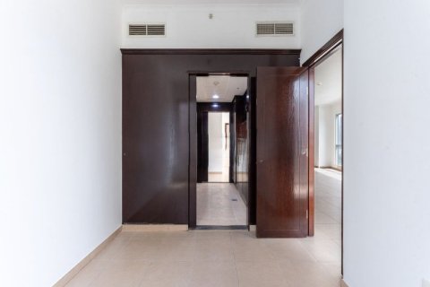 Apartment in Downtown Dubai (Downtown Burj Dubai), Dubai 2 bedrooms, 151 sq.m. № 97307 - photo 6