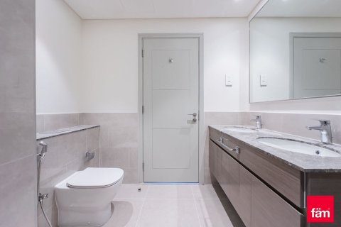 Apartment in Dubai 2 bedrooms, 93.3 sq.m. № 47952 - photo 18