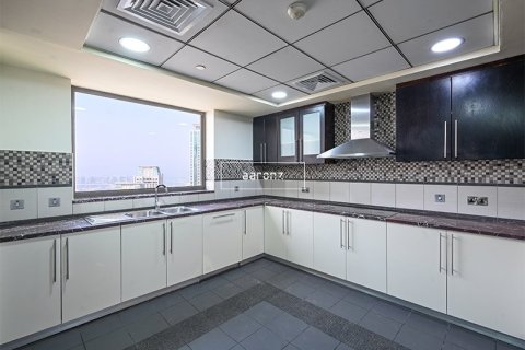 Снять в аренду квартиру в Джумейра Бич Резиденс, Дубай: 4 спальни, 288.5м², № 47955 - фото 10