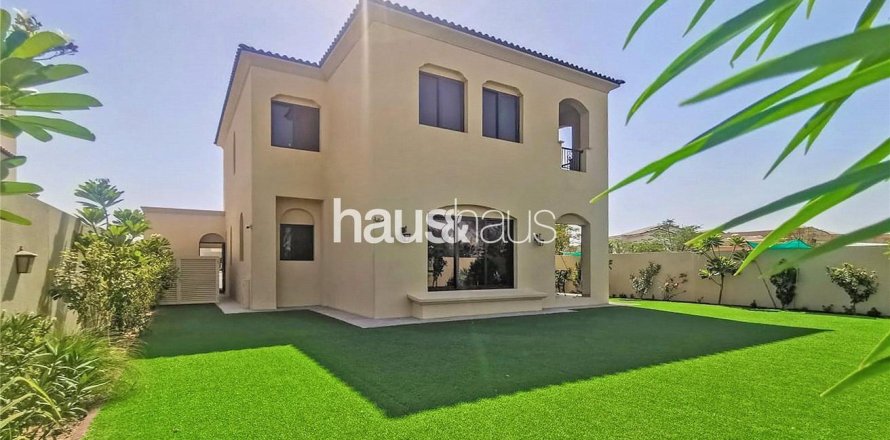 Вилла в Арабиан Ранчес, Дубай, 4 спальни, 358м², № 44231