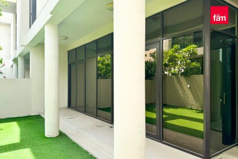 Adosado en Dubai, 3 dormitorios, 255.9 m², № 59715 - foto 5