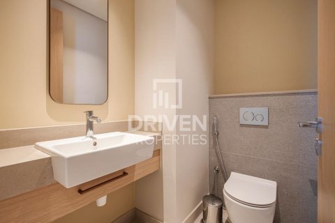Apartment in Vida Residences Dubai Mall, Downtown Dubai (Downtown Burj Dubai), Dubai 2 bedrooms, 112.13 sq.m. № 136917 - photo 10