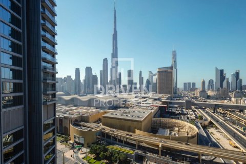 Apartment in Vida Residences Dubai Mall, Downtown Dubai (Downtown Burj Dubai), Dubai 2 bedrooms, 112.13 sq.m. № 136917 - photo 13