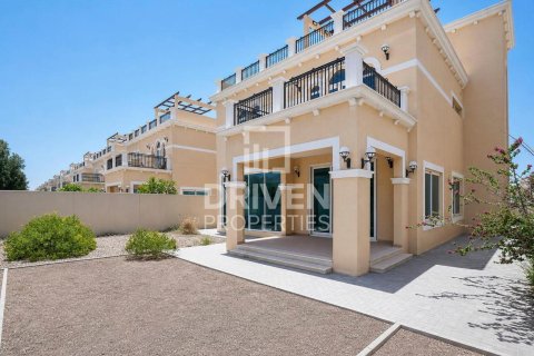Villa en Jumeirah Park, Dubai, 3 dormitorios, 535.96 m², № 136909 - foto 26