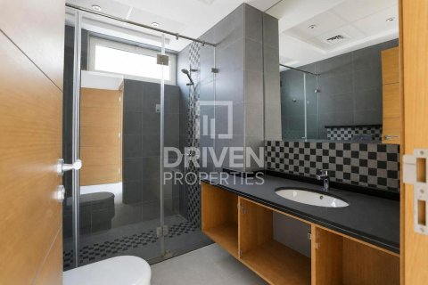 Villa en Jumeirah Park, Dubai, 3 dormitorios, 535.96 m², № 136909 - foto 15