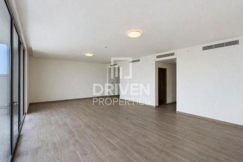 Apartment in Dubai Festival City, Dubai 3 bedrooms, 308.35 sq.m. № 136921 - photo 6
