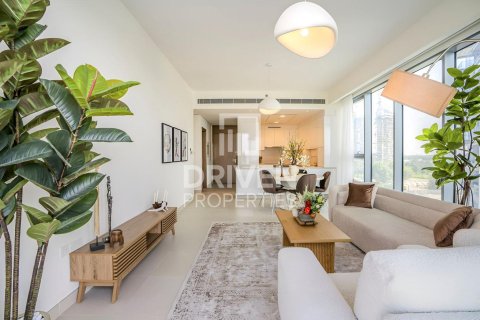 Apartment in Al Wasl, Dubai 2 bedrooms, 150.78 sq.m. № 136676 - photo 3