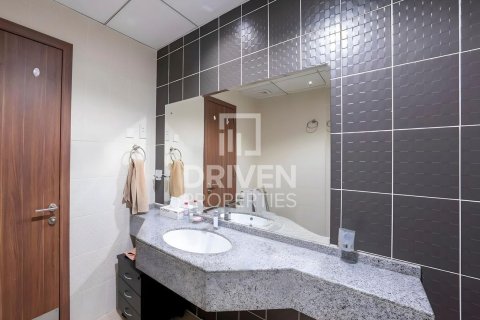 Duplex in Jumeirah Village Triangle, Dubai 3 bedrooms, 382.48 sq.m. № 136665 - photo 11