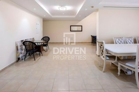 Duplex in Jumeirah Village Triangle, Dubai 3 bedrooms, 382.48 sq.m. № 136665
