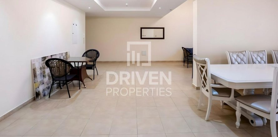 Duplex in Jumeirah Village Triangle, Dubai 3 bedrooms, 382.48 sq.m. № 136665