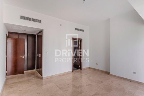 Apartment in KG Tower, Dubai Marina, Dubai 3 bedrooms, 285.77 sq.m. № 136667 - photo 6