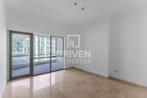 Apartment in KG Tower, Dubai Marina, Dubai 3 bedrooms, 285.77 sq.m. № 136667 - photo 5