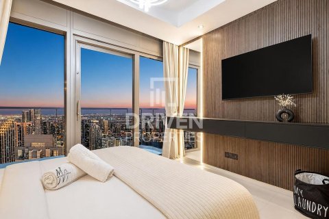 Apartamento en Paramount Tower Hotel & Residences, Business Bay, Dubai, 2 dormitorios, 124.58 m², № 136675 - foto 9