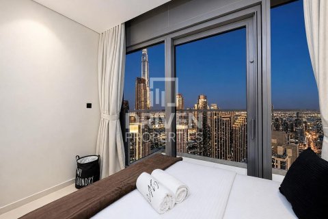 Apartamento en Paramount Tower Hotel & Residences, Business Bay, Dubai, 2 dormitorios, 124.58 m², № 136675 - foto 12