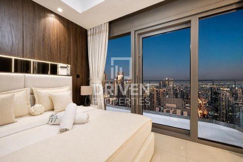 Apartamento en Paramount Tower Hotel & Residences, Business Bay, Dubai, 2 dormitorios, 124.58 m², № 136675 - foto 10