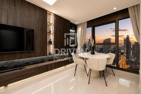 Apartamento en Paramount Tower Hotel & Residences, Business Bay, Dubai, 2 dormitorios, 124.58 m², № 136675 - foto 5