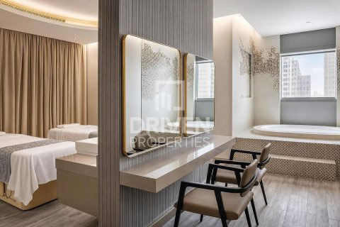 Apartamento en Paramount Tower Hotel & Residences, Business Bay, Dubai, 2 dormitorios, 124.58 m², № 136675 - foto 23
