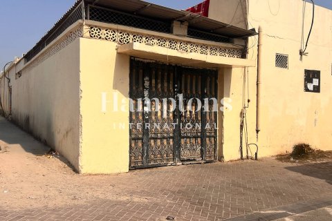 Land in Al Satwa, Dubai 597.64499900 sq.m. № 63386 - photo 9