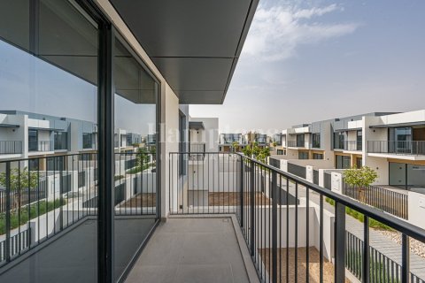 Снять в аренду виллу в Sweden, The World Islands, Дубай: 3 спальни, 187.47825400м², № 63394 - фото 20