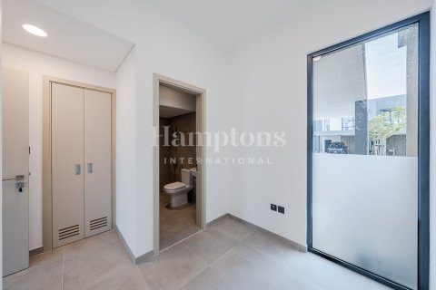 Снять в аренду виллу в Sweden, The World Islands, Дубай: 3 спальни, 187.47825400м², № 63394 - фото 21