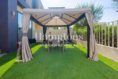 Villa in Maple 2, Dubai Hills Estate, Dubai 4 bedrooms, 206.17962790 sq.m. № 110463 - photo 2