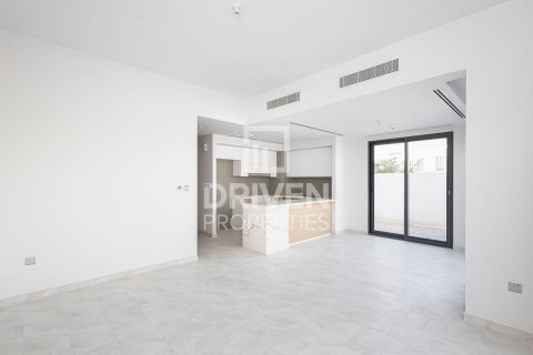 Townhouse in Villanova, Dubai Land, Dubai 4 bedrooms, 222.97 sq.m. № 127001 - photo 4