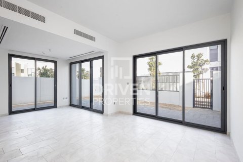 Townhouse in Villanova, Dubai Land, Dubai 4 bedrooms, 222.97 sq.m. № 127001 - photo 15
