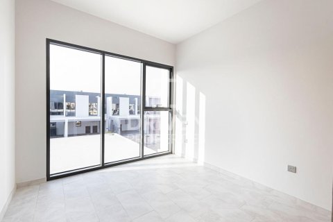 Townhouse in Villanova, Dubai Land, Dubai 4 bedrooms, 222.97 sq.m. № 127001 - photo 17